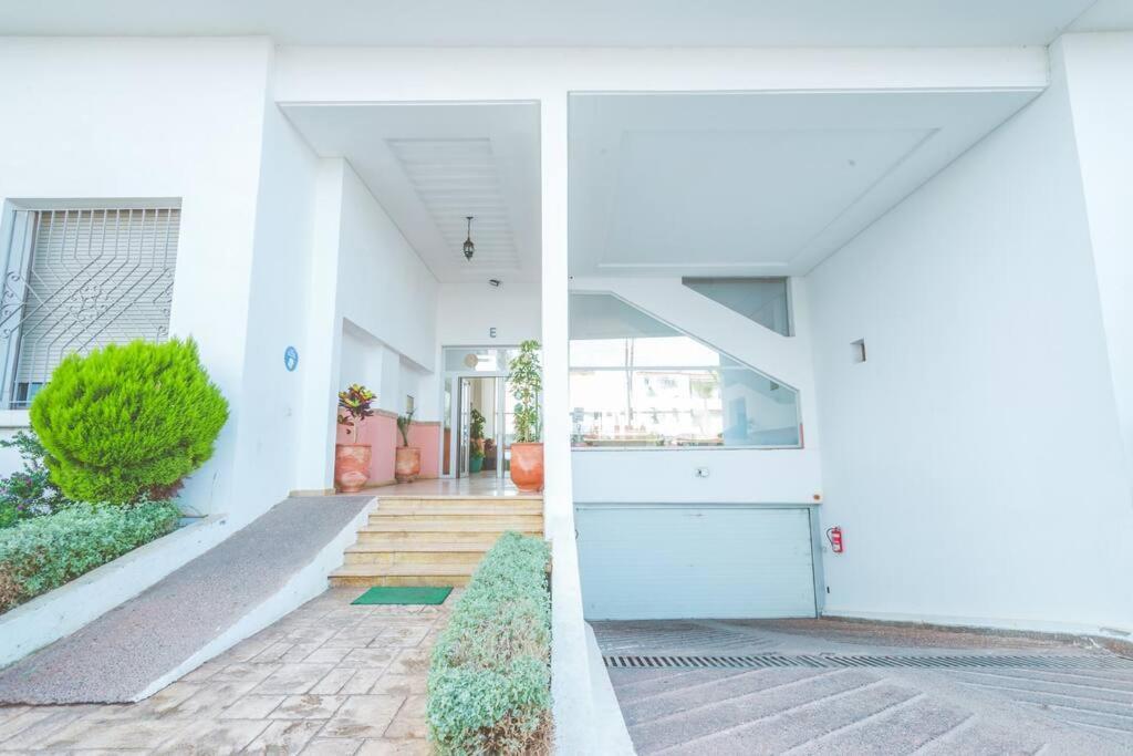 סקיראת Lovely 2 Bedroom Vacation Home With Pool/Beach מראה חיצוני תמונה